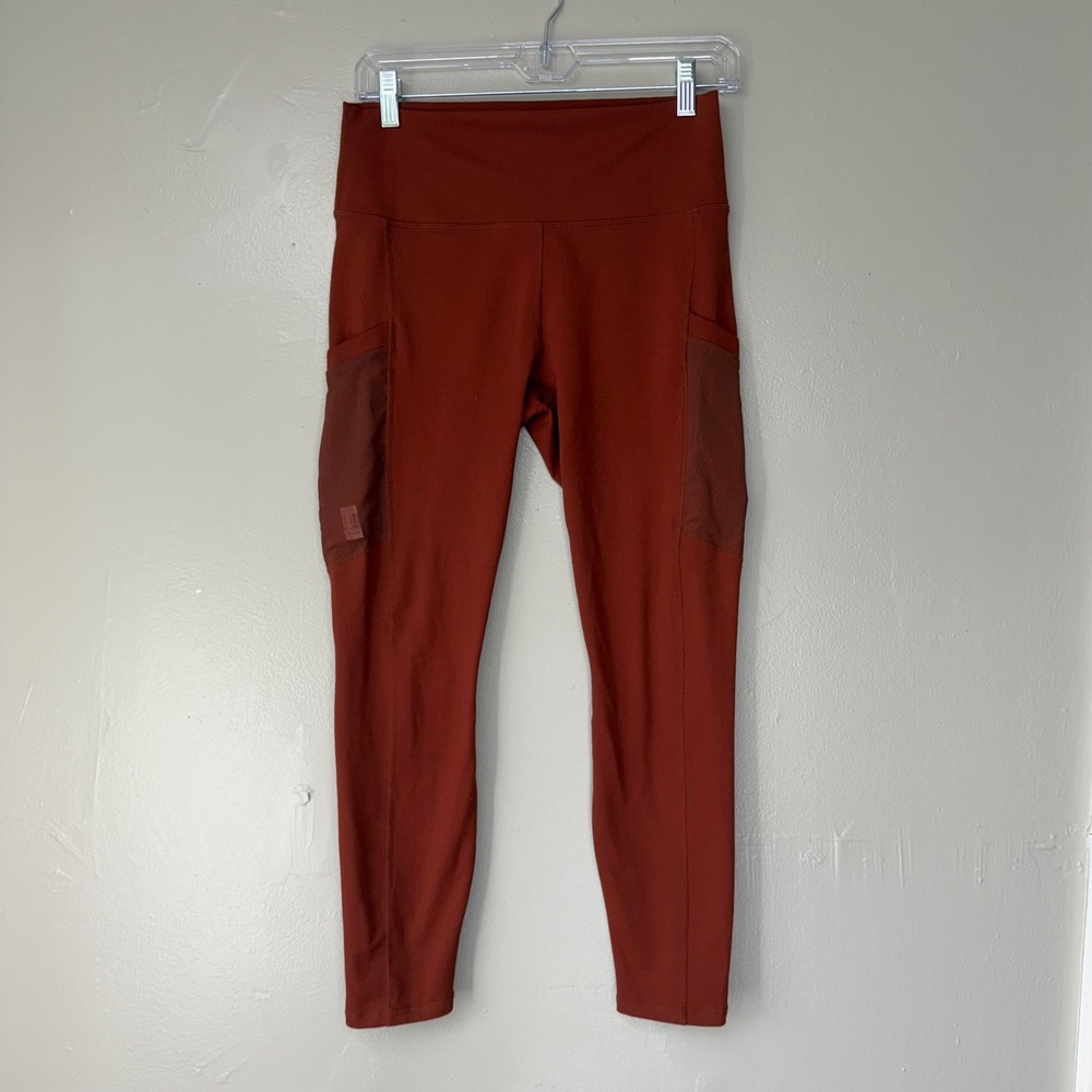 Fabletics PowerHold High Waisted Mesh Pocket Leggings Rust Orange Womens medium